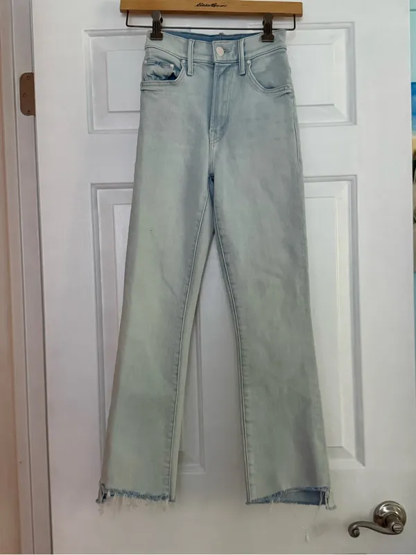 Mother The Insider Crop Step Fray Jeans in Sexico Mexico - Image 2