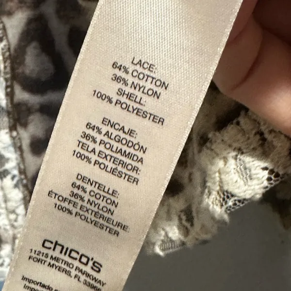 Chicos size 4‎ lace blazer leopard interior - Image 8