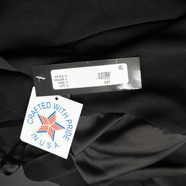 XSCAPE ‎ - “Shay” Pleated Satin Neckline Gown - Image 11