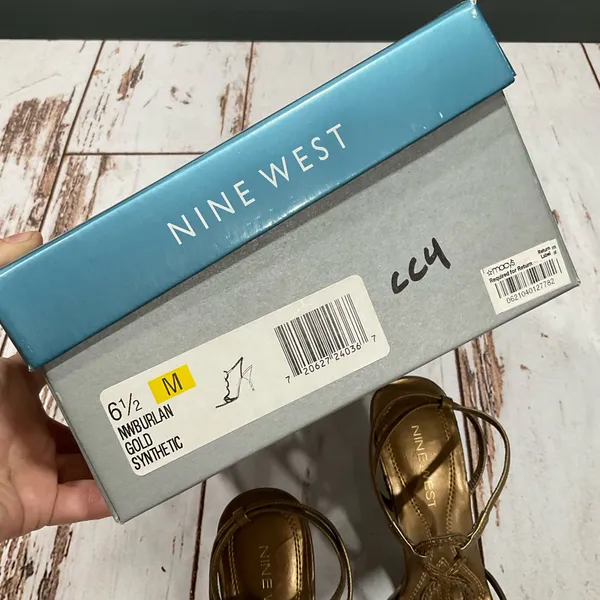 NINE WEST GOLD HEELED‎ SANDALS - Image 8