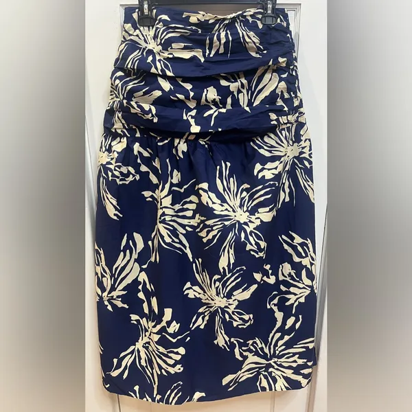 ZARA long skirt in floral print blue/ivory size M Cotton - Image 2