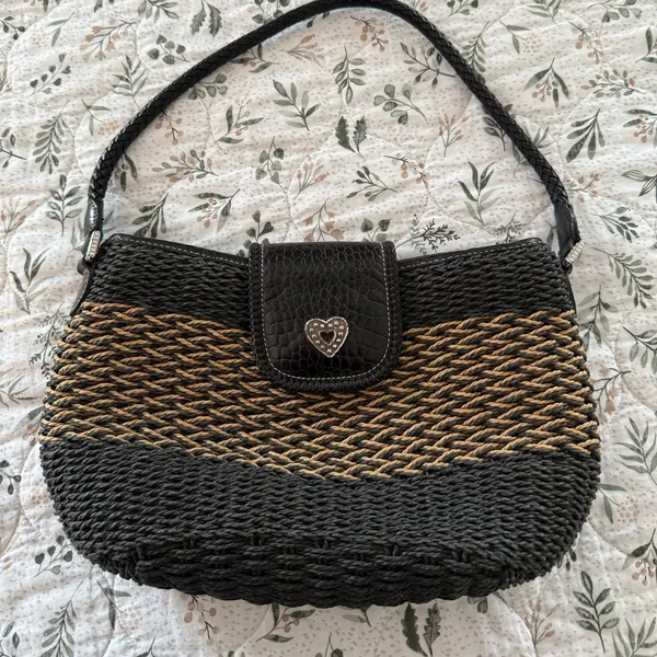 Brighton Sydney Black Tan Straw Handbag Heart Charm - Image 2