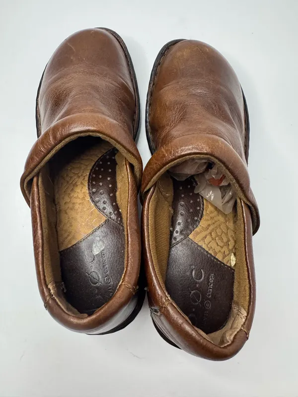 B.O.C Brown Leather Clogs Women's Size 6 - Image 3