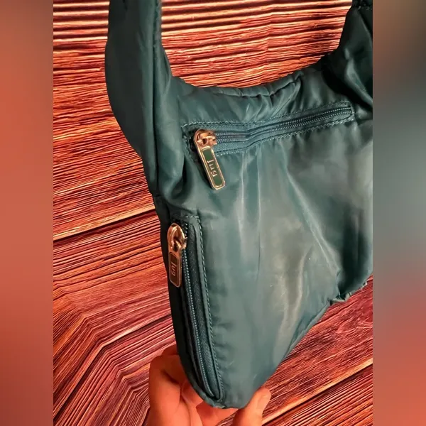 Lug Crossbody shoulder Bag. Blue. Size: One Size. - Image 9