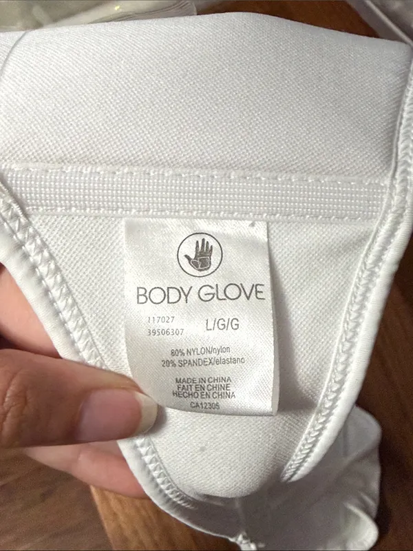 Body Glove White Bikini Tube Top Wired Strapless Bandeau Beach‎ Swimsuit Resort - Image 7