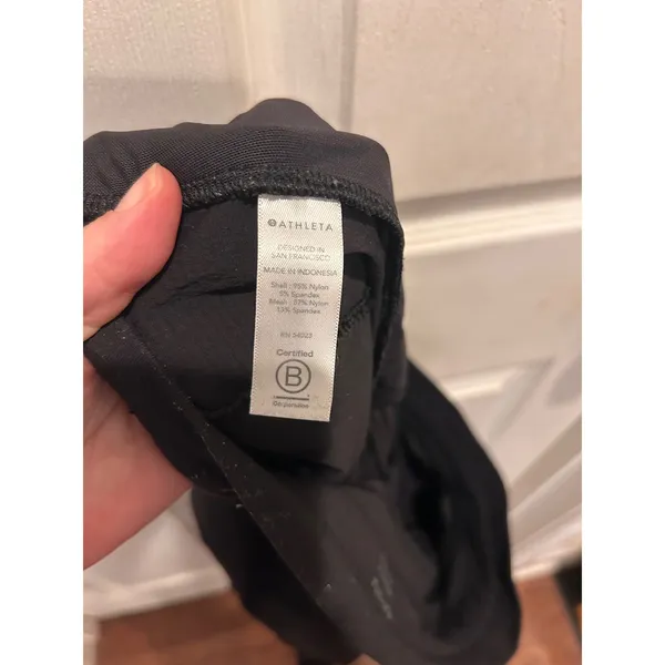 Athleta Pants Trekkie North Jogger Womens 12 Travel Hiking Gym Zip Pockets Black - Image 8