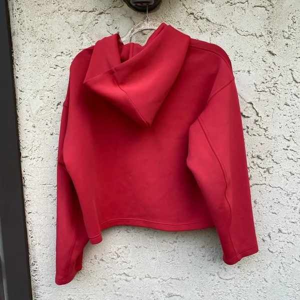Uniqlo Size medium red hoodie slightly cropped dry fit - Image 5