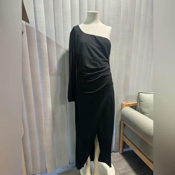 ZESICA one shoulder long sleeve ruched dress ✨ - Image 7