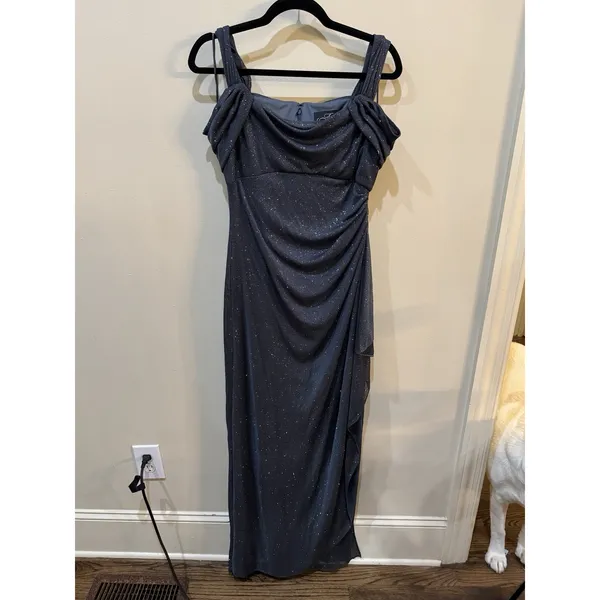 Alex Evenings Cold-Shoulder Draped Metallic Gown - Smoke Size 6 Sparkle - Image 12
