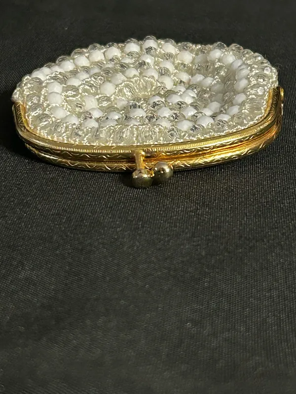 Handcrafted White Beaded Coin Purse with Gold Frame - Image 5