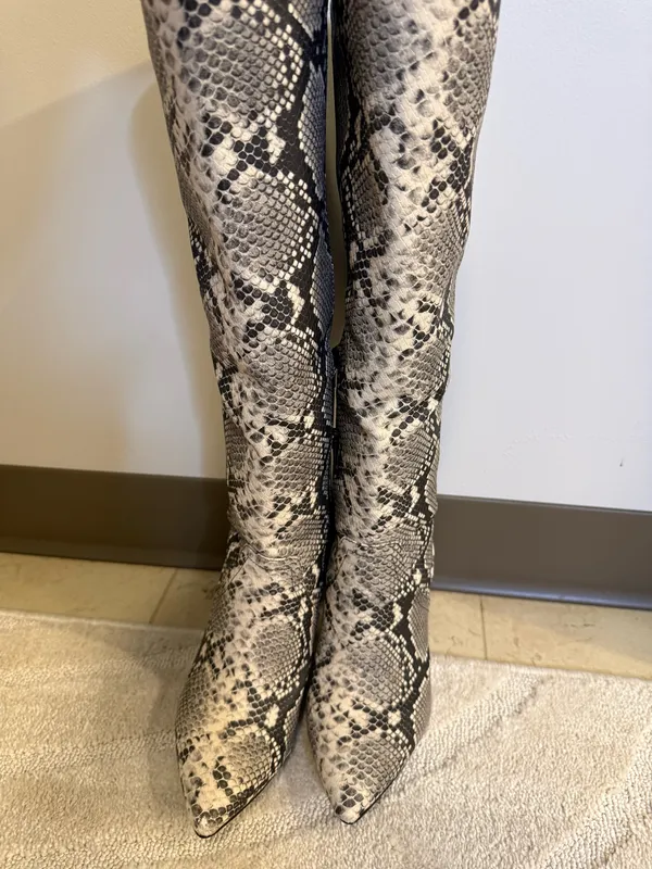 Snake print boots Gray Size 8 - Image 2