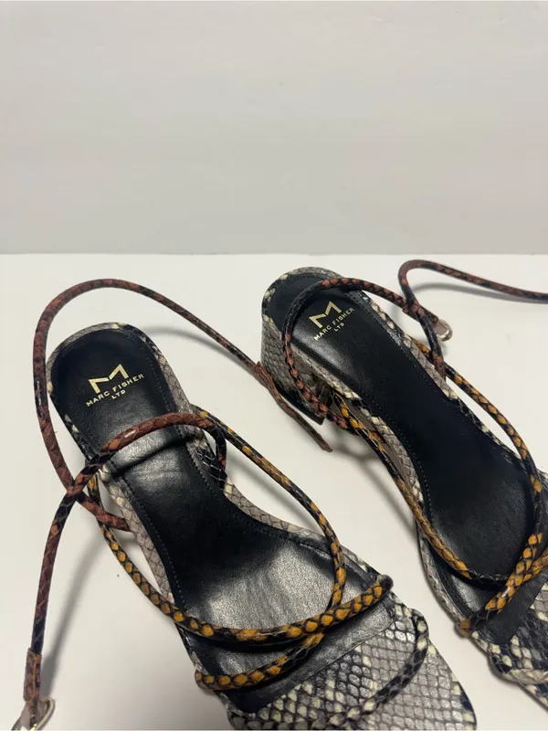 Marc Fisher Women's Strappy Sandals Size 7.5 - Image 2