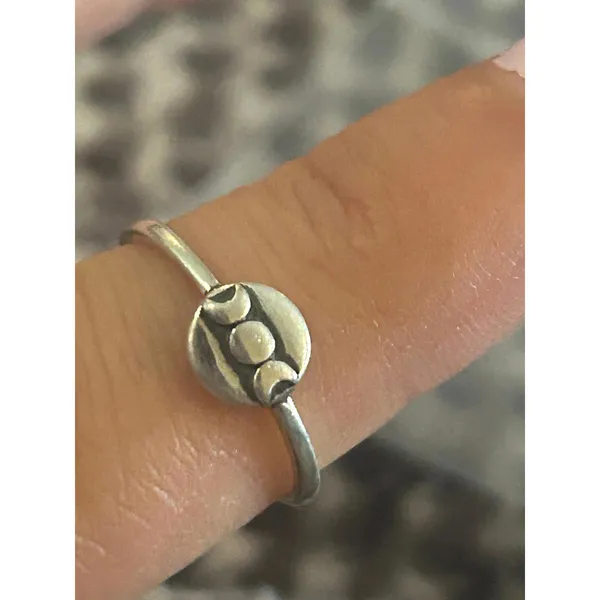 Z21 size 5 ring 925 sterling silver - Image 3