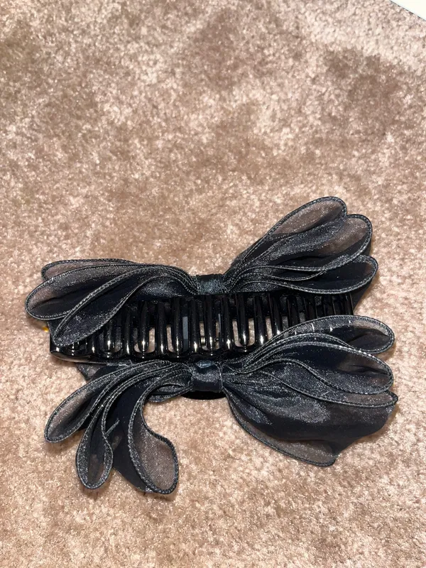 Big Bow Claw Clip Black - Image 5