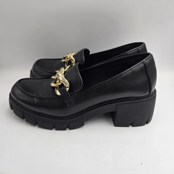 Steve Madden Y2K Madden NYC Loafers Womens 9 Black Chunky Gold Chain Lug Sole Platform Heels - Image 2
