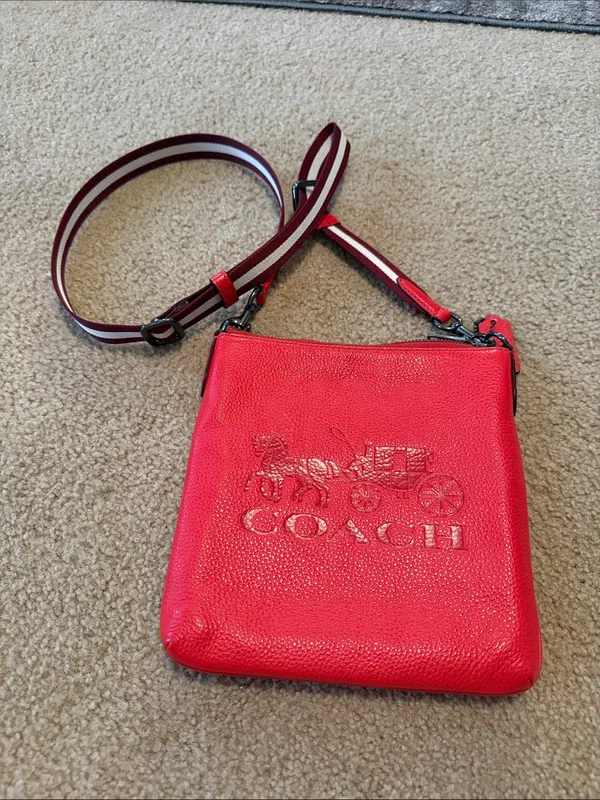 Coach 1897 Jes Slim Red Cross Body Bag - Image 2