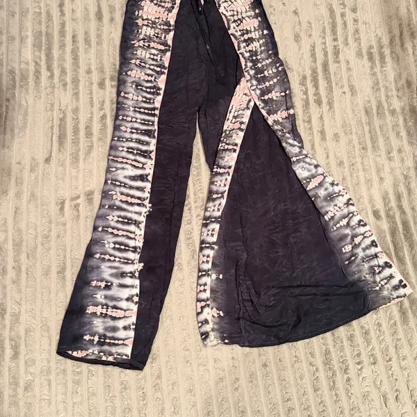 Young Fabulous & Broke Tie Dye Wide Leg Slit Pants Black Pink Rayon Boho XS - Image 4
