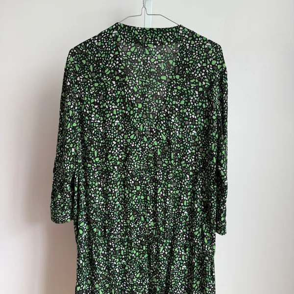 And other stories size L stained glass, green midi‎ dress size - Image 5