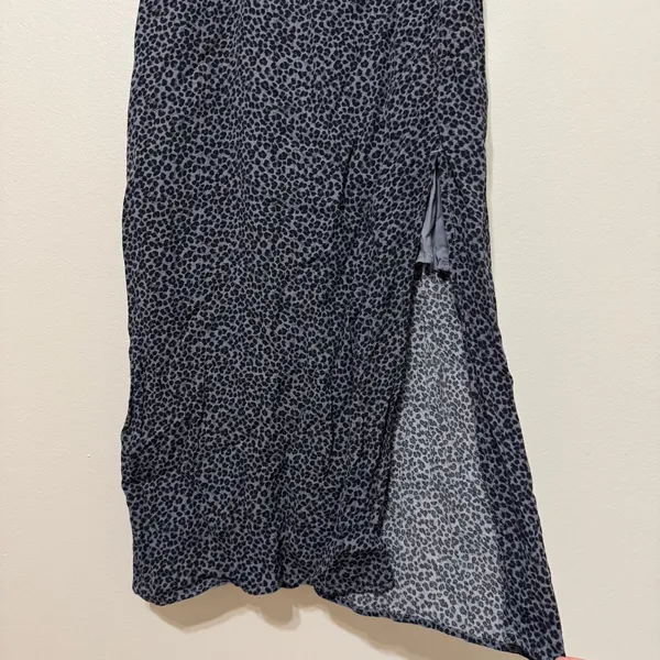 Abercrombie & Fitch Square-neck Midi Dress Size Small Tall Navy Leopard Print - Image 6