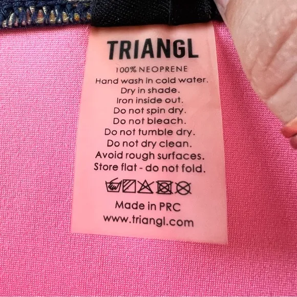 TRIANGL Navy Confetti Garden‎ Neoprene Bikini Bottom Size Small - Image 4