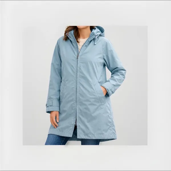 L.L.Bean Women’s XS Light Blue Hooded Rain Jacket Long Waterproof Windbreaker - Image 6