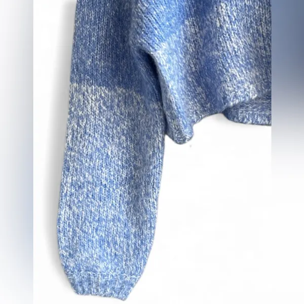 Garage blue and white cropped sweater - Image 5