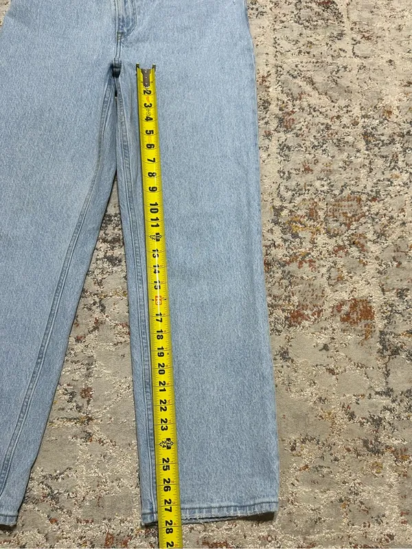Abercrombie & fitch the 90s straight ultra high rise size 8/29 light wash - Image 5