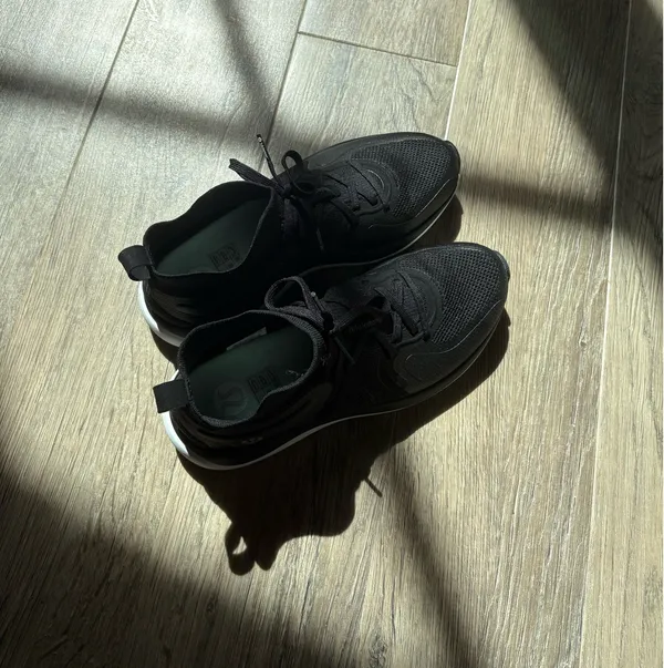 Lululemon Chargefeel 2 Shoes Mid Workout - Image 5