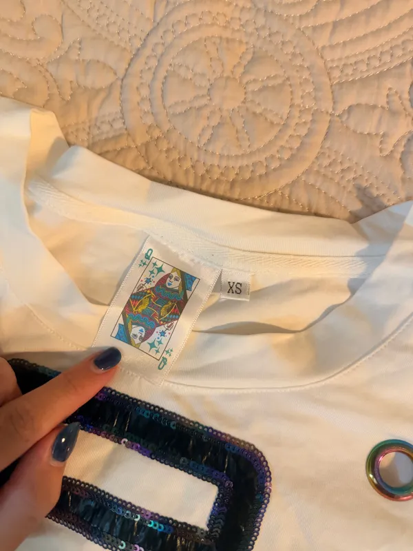 Queen of Sparkles Just Married Shirt - Image 3