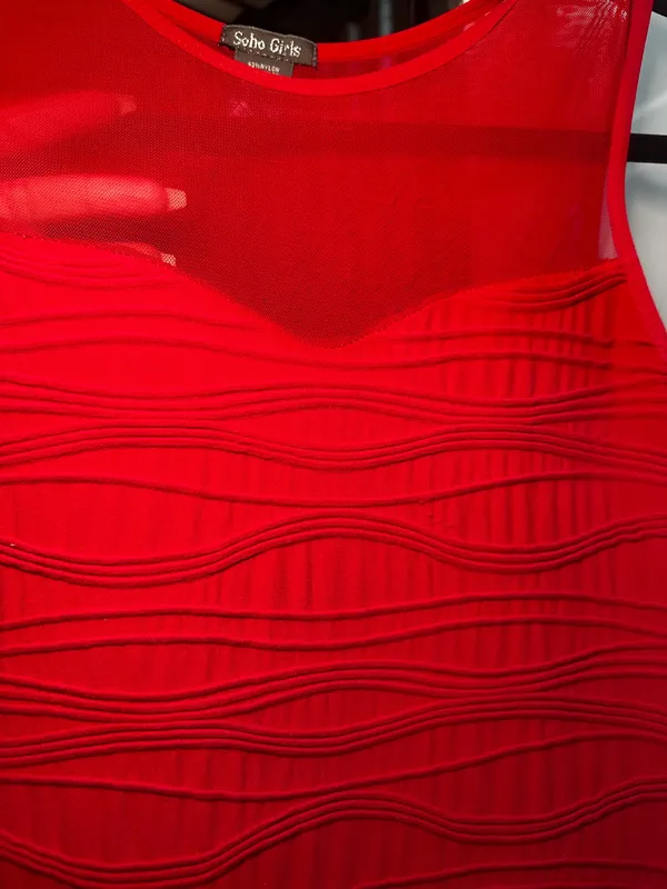 Dress Red - Image 4
