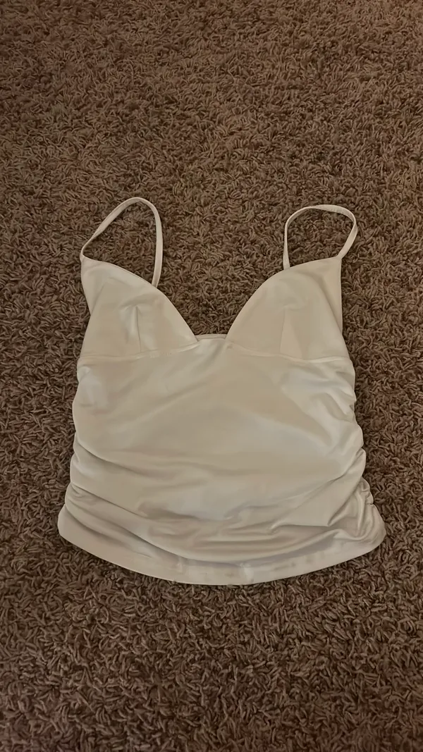 White Tank - Image 2