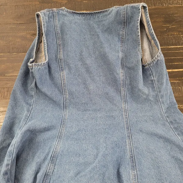 SHEIN Blue Denim Mini Dress Sleeveless Gold Button Womens Medium 6 - Image 4