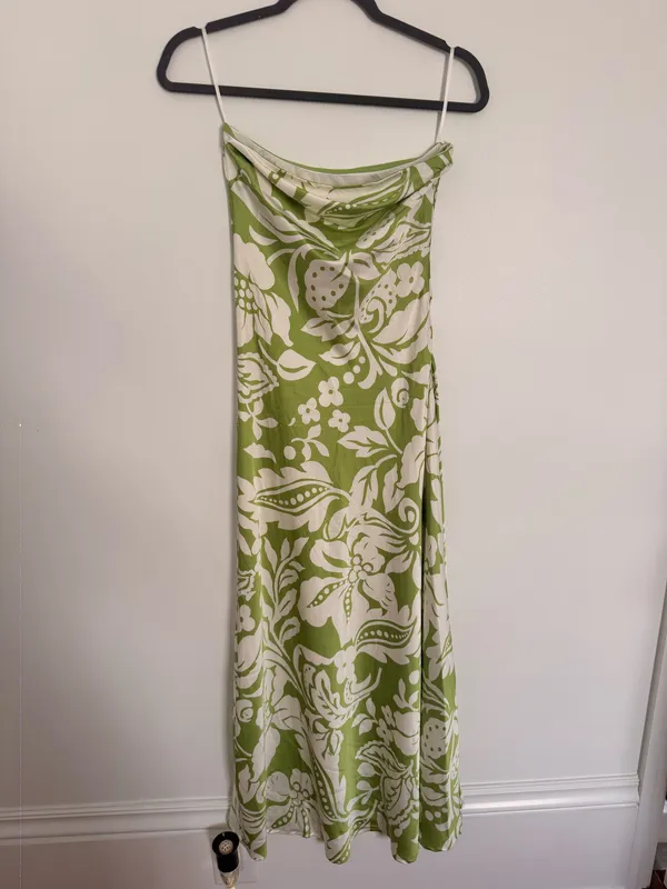 Paper Heart Dress Maxi Floral Satin - Image 5