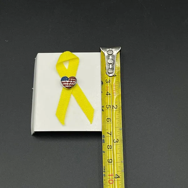Avon Vintage 2003 The Yellow Ribbon Pin Includes Original Box - Image 3