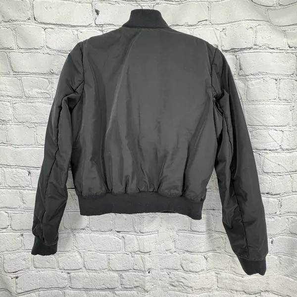 ALO Yoga Jacket S Black Off Duty Bomber Down Filled Puffer Athleisure Classic - Image 2
