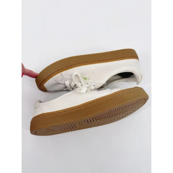 CARIUMA OCA Low White Canvas Sneakers Size 8.5 NWOT - Image 6