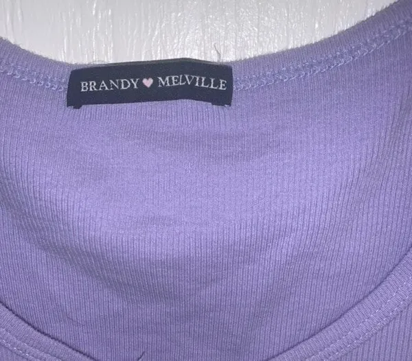Brandy Melville Crop Top - Image 4