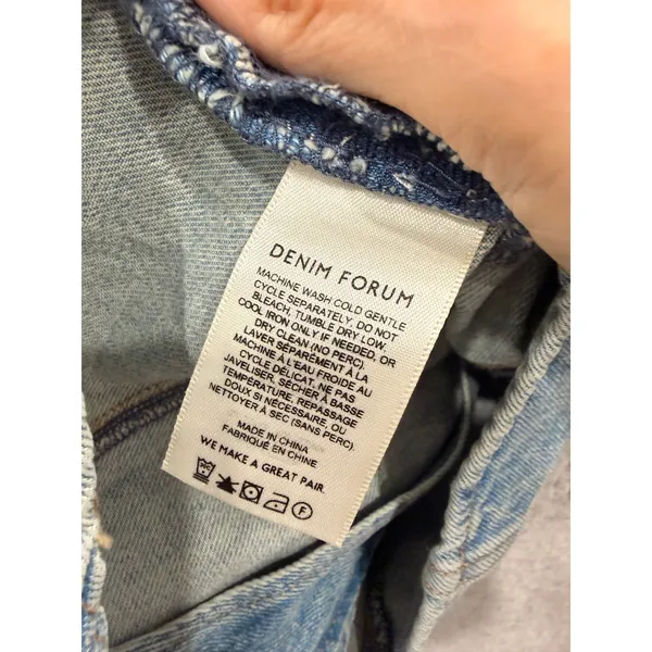 Denim Forum Women Vest M Blue Light Wash Cotton Cropped Button Front 110091 - Image 6