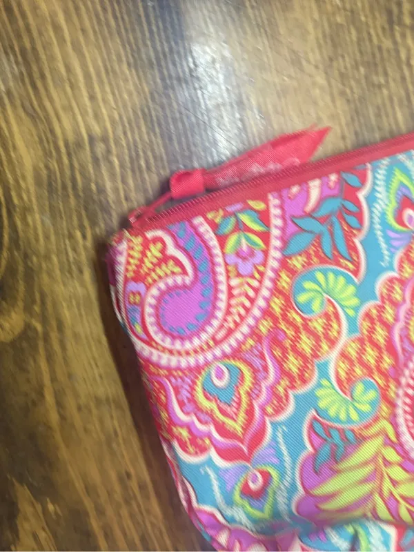 Vera Bradley pouch - Image 3