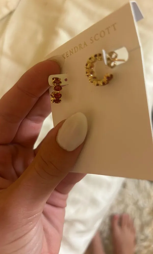 Kendra Scott Red Earring - Image 3
