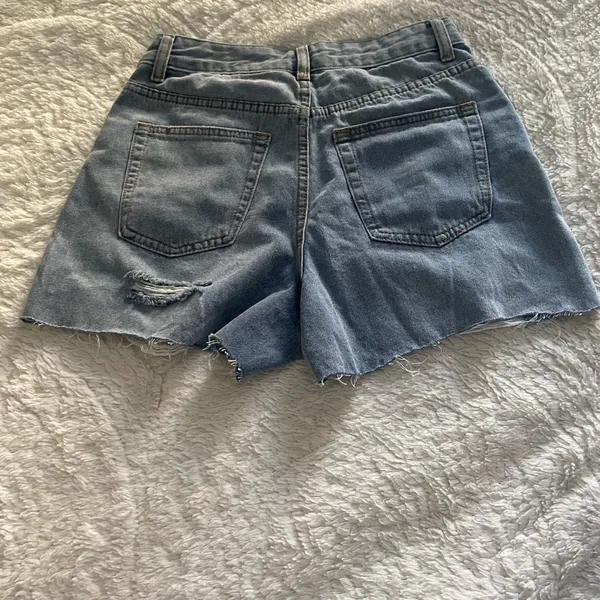 NWT White Fox Boutique On Vacay Denim Shorts - Image 5