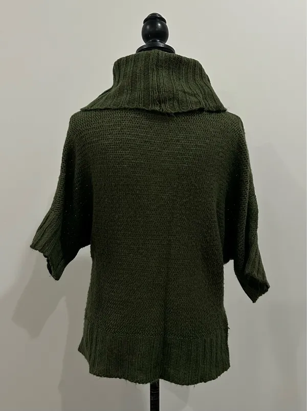 Rue 21 Turtleneck Sweater - Image 4