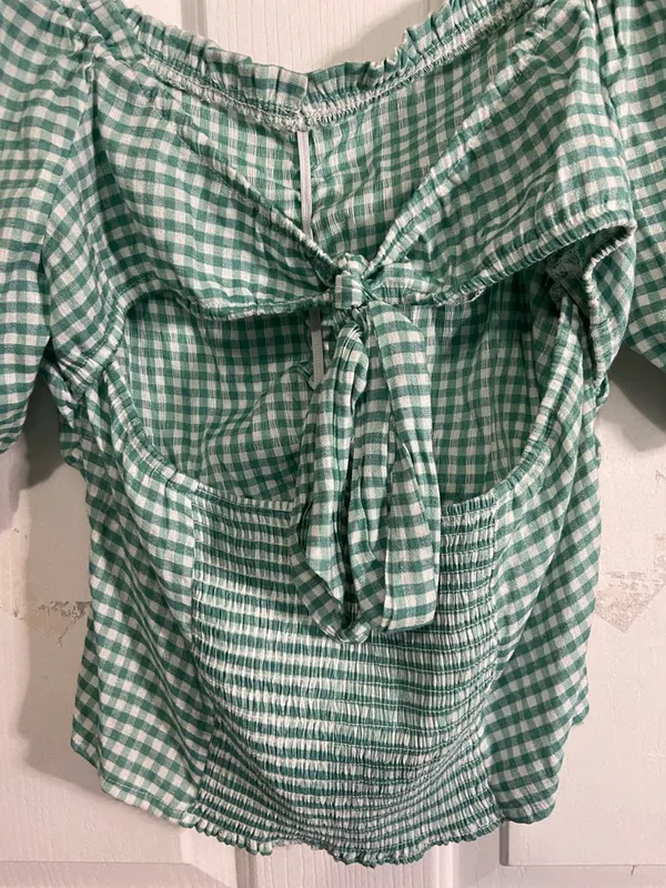 Green Gingham Puff - Image 5