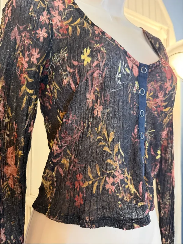 ✨Free People Cropped Floral Top XS✨ - Image 2