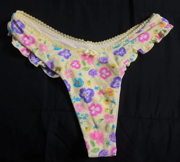 Blackbough Bikini - Image 2