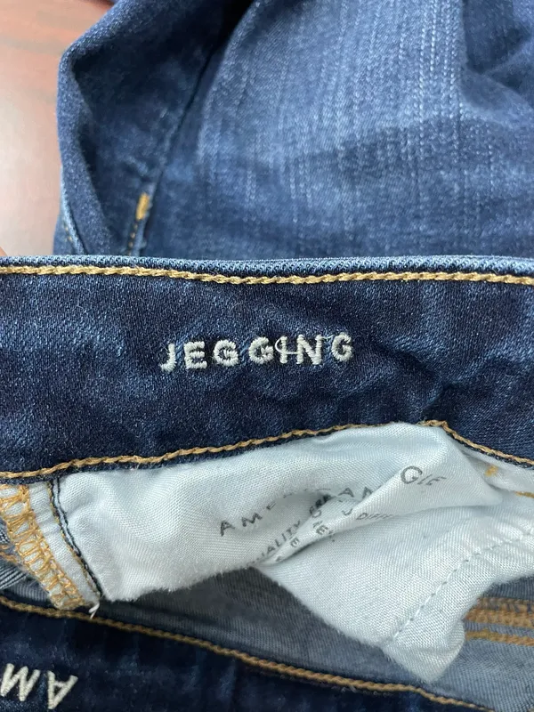 American Eagle Next Level Stretch Dark Wash Jeggings Size 0 Denim Jeans - Image 7