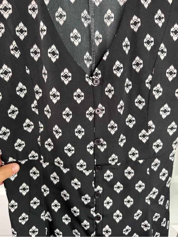 Abercrombie & Fitch XS Black Geometric Print Bell Sleeve Mini Dress - Image 7