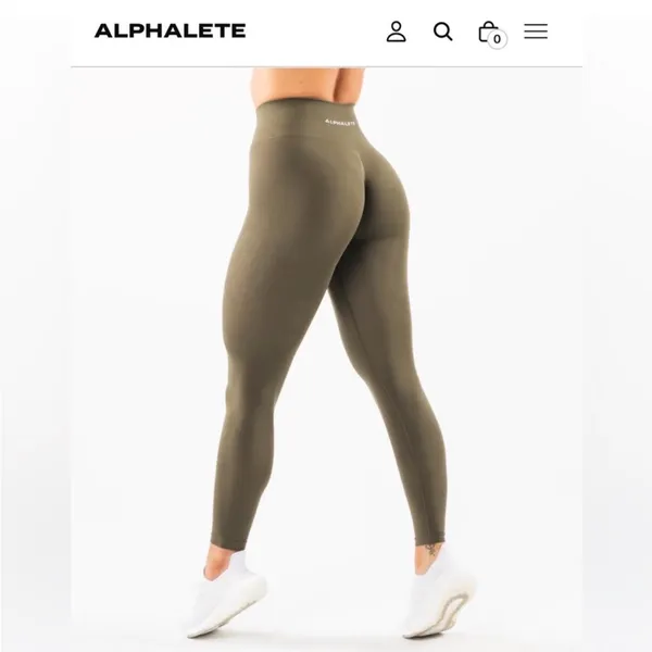Alphalete Amplify Dusty Green Oak Evergreen Legging- Size XS - Image 4