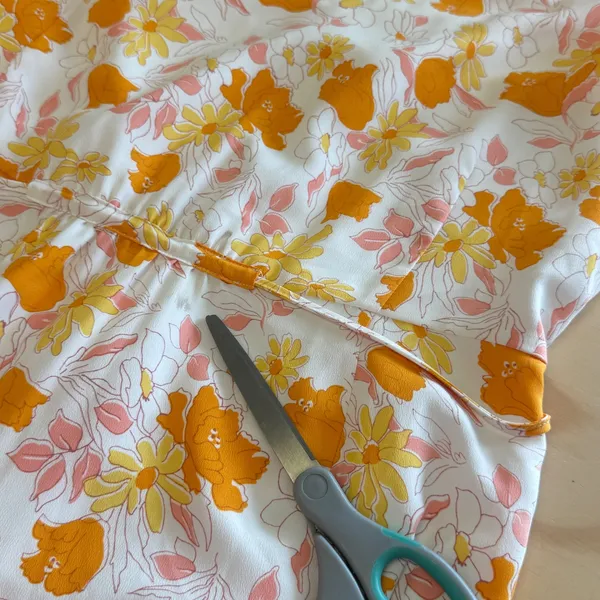 LOFT Outlet Floral Flutter Sleeve V-Neck Dress Orange Yellow White SP21 557376 S - Image 8
