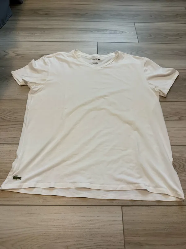 Lacoste Men’s Slim Fit V-Neck Undershirt - Image 4
